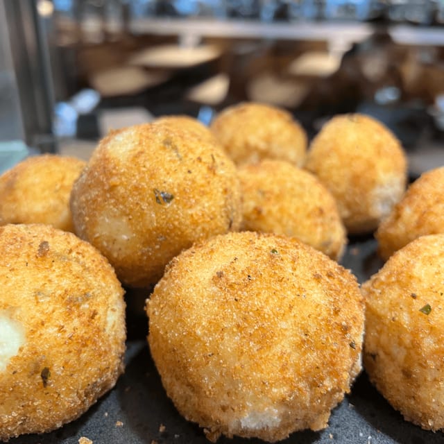 Mini Riceballs.
