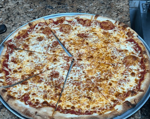 Plain Cheese Pizza.